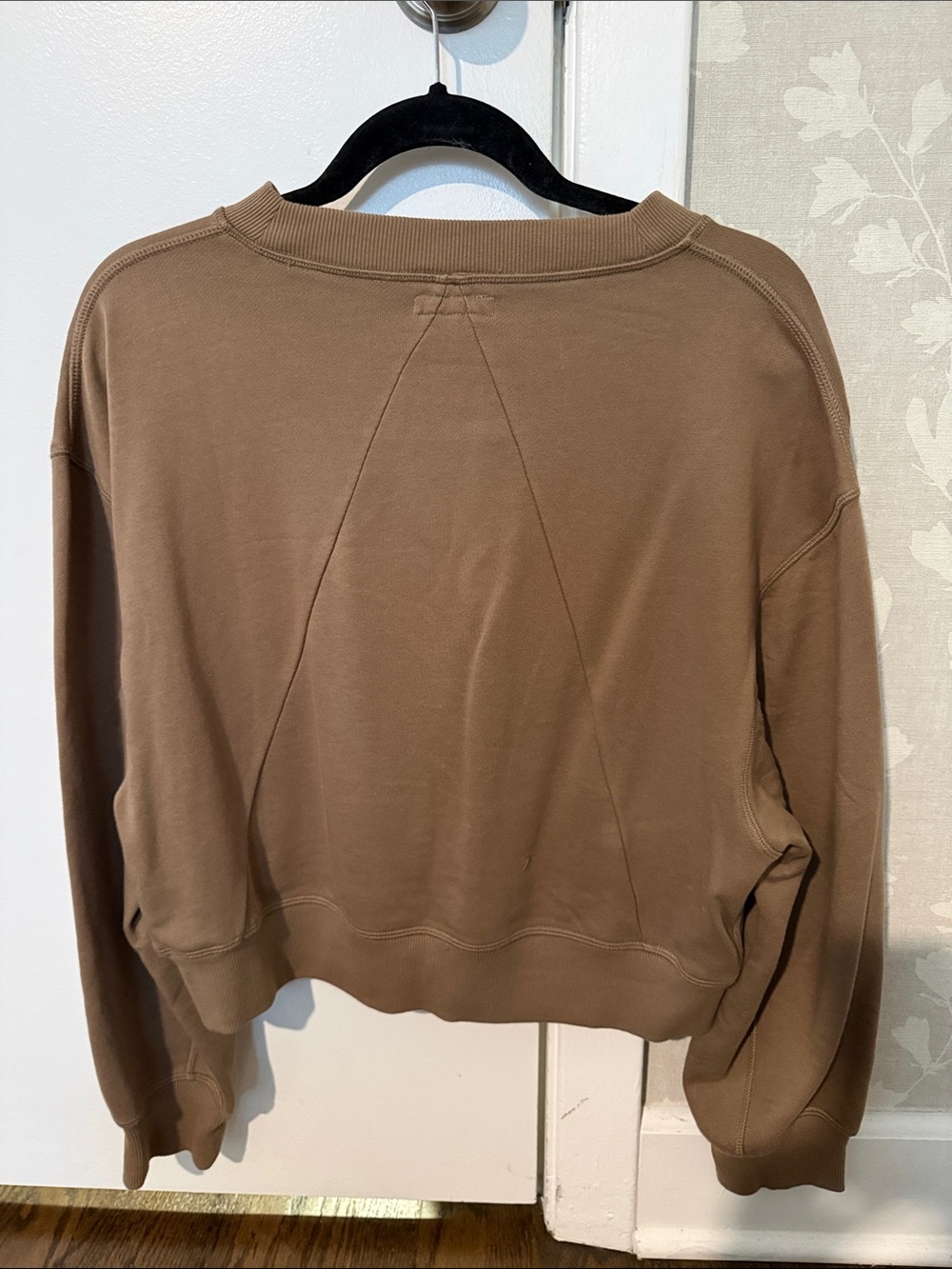 rag & bone Brown Logo Crewneck Sweatshirt. size small - Picture 2 of 2